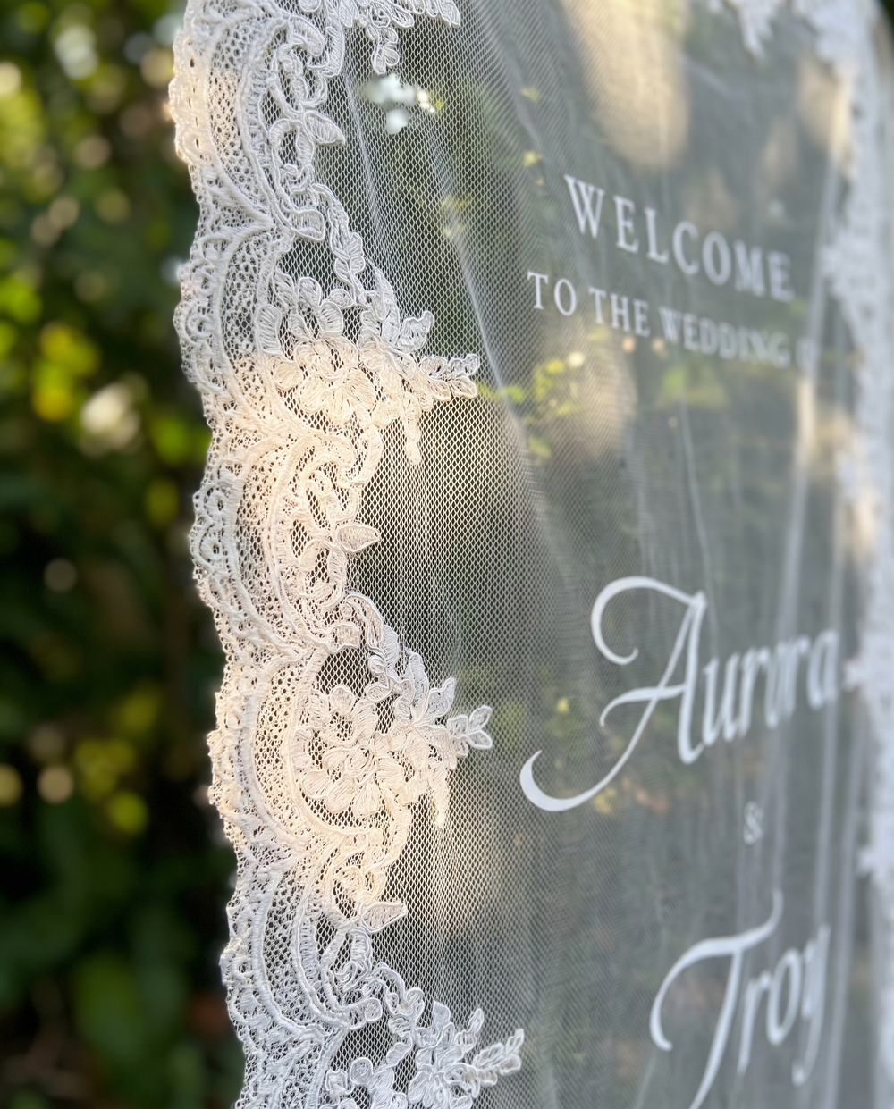 Lace edge detail